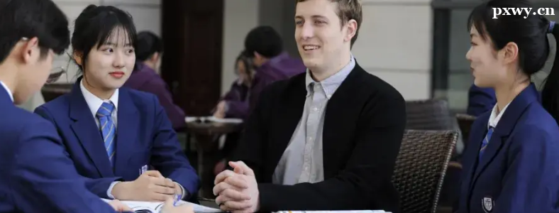 �x���H�W(xu��)У����ͨ�W(xu��)У�ą^(q��)�e������