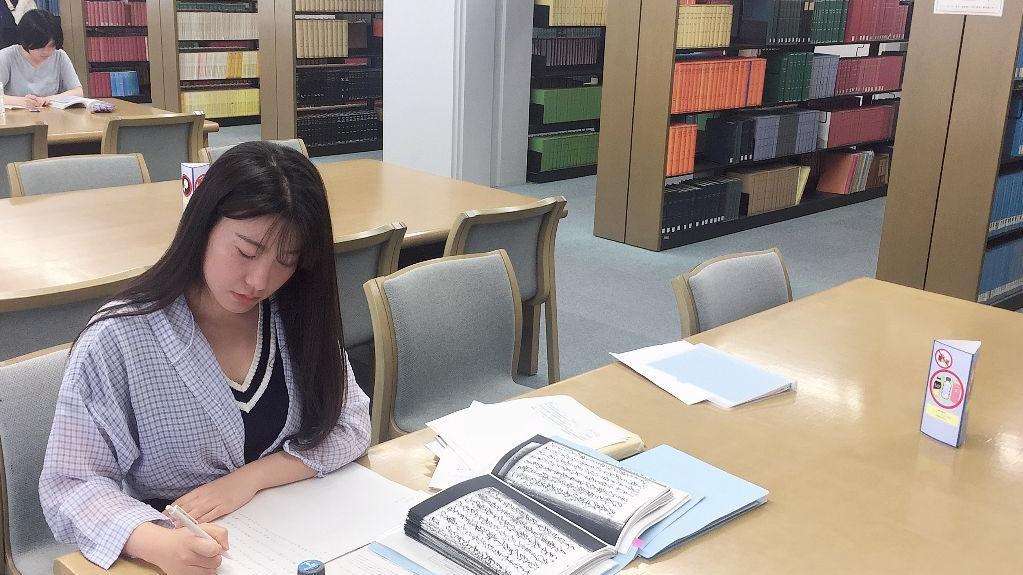 (bo)ɣͬr(sh)܃ɂ(g)W(xu)УMȡ